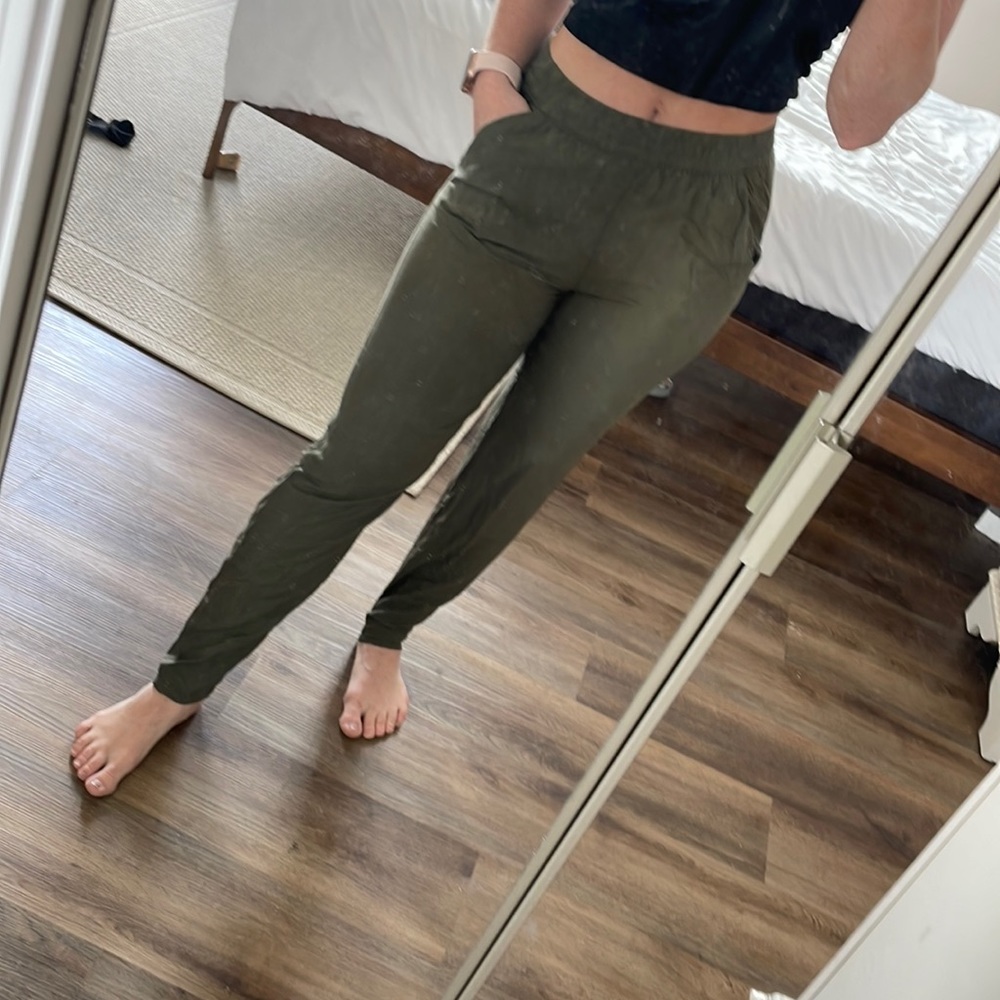 Green jumper pants